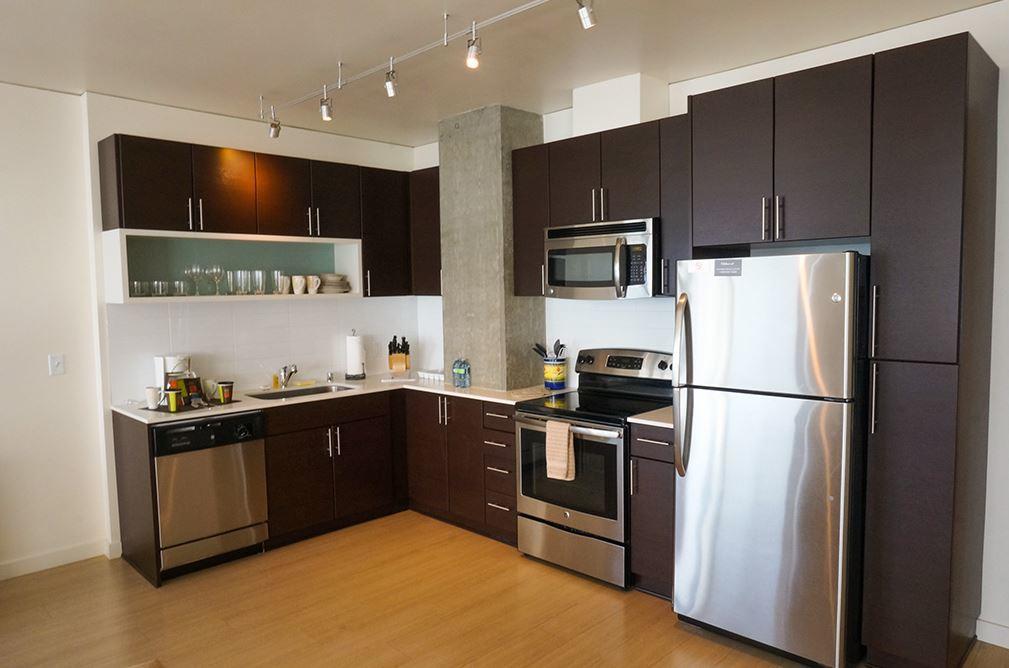 Oakwood At Viktoria Apartment Olympia Bagian luar foto